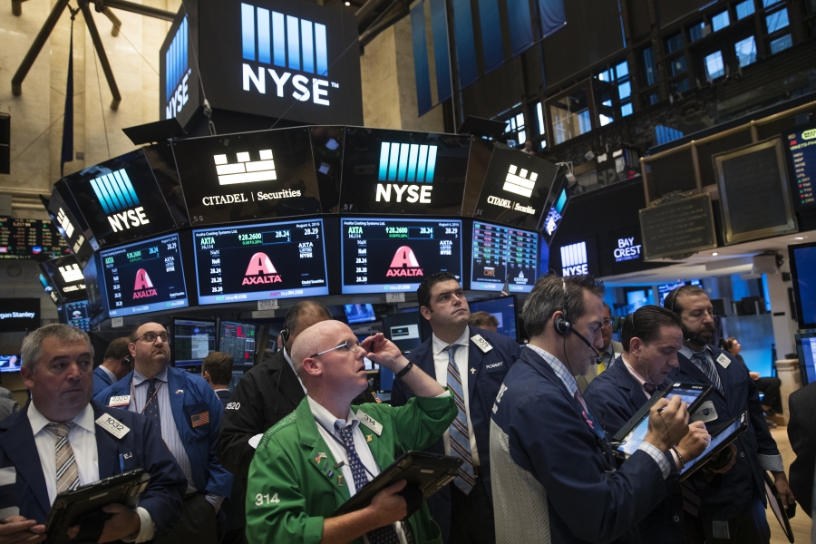 Με μικρές ανοδικές μεταβολές έκλεισαν οι βασικοί δείκτες στη Wall Street