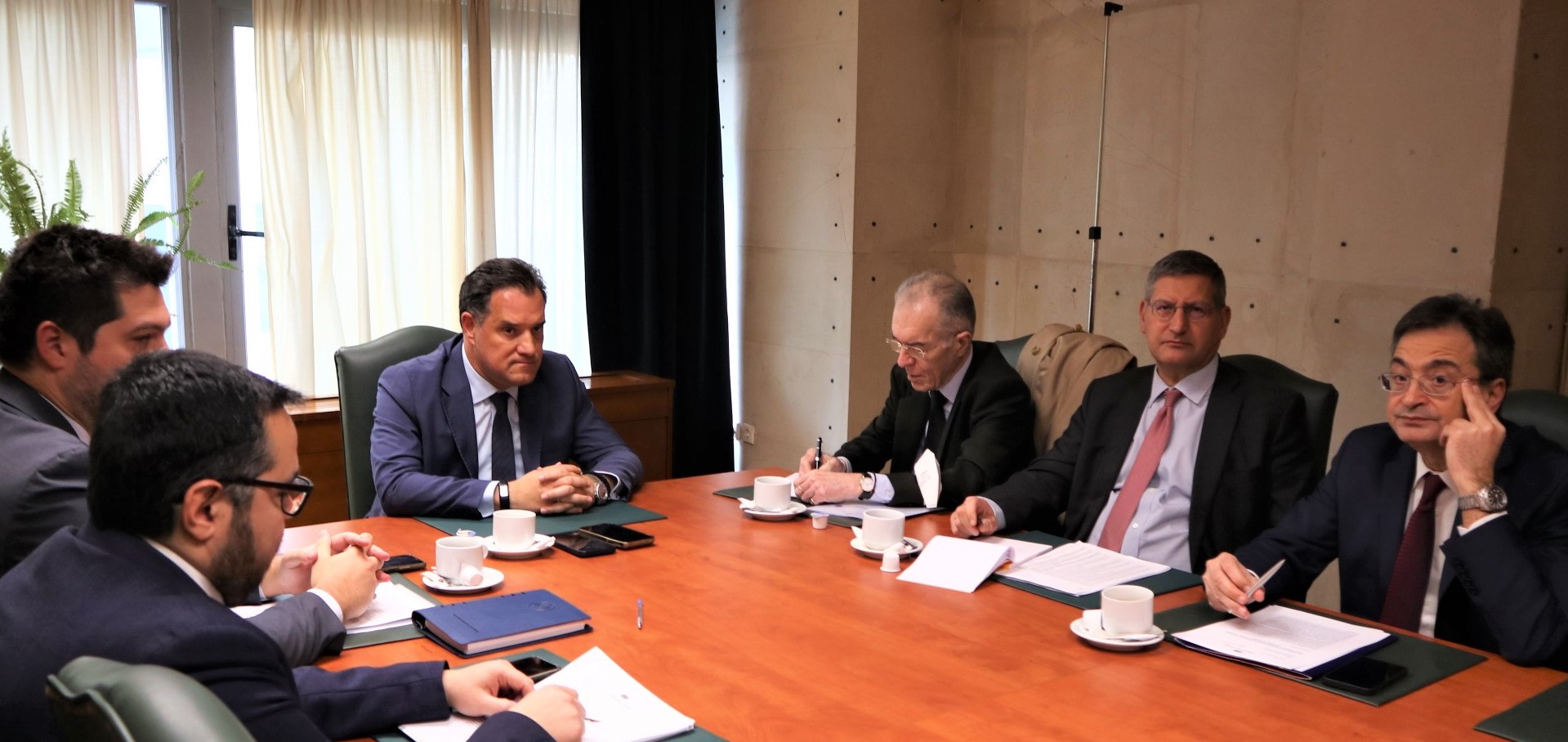 Γιατί θα πρέπει  να αποζημιώνονται όσοι υφίστανται υποκλοπές