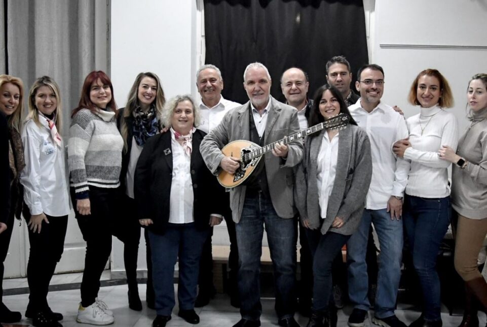 Pfizer Hellas Band: Προσφέρει ψυχαγωγία σε ευαίσθητες κοινωνικά ομάδες