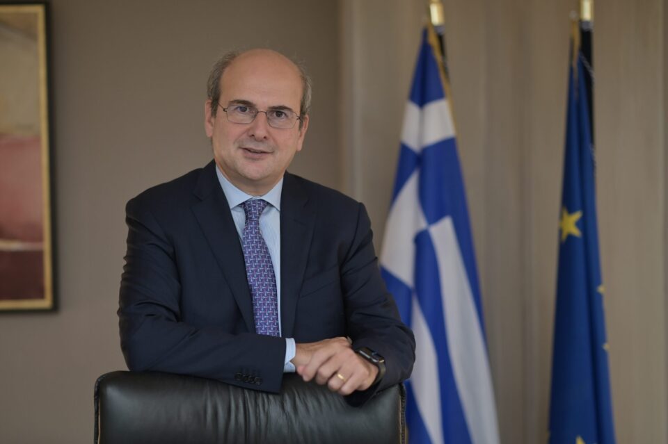 Για την ντροπή των εκκρεμών συντάξεων, μιλά ο υπουργός Κ. Χατζηδάκης στο “metoxes.online”