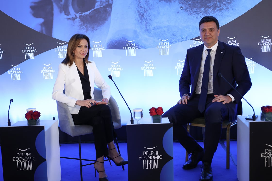 Πως κατάφερε η Ελλάδα να γίνει ένα πολύ ισχυρό παγκόσμιο brand; Γιατί σπάμε τα «κοντέρ» στον τουρισμό;