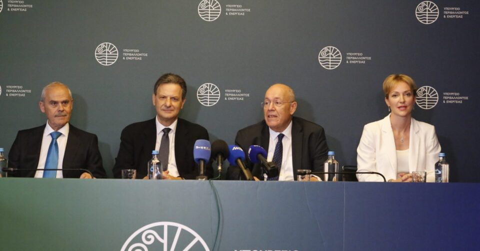 Υλοποίηση του προγράμματος για την πράσινη μετάβαση. Τι είπαν Θ. Σκυλακάκης, Ν.Ταγαράς &Α. Σδούκου