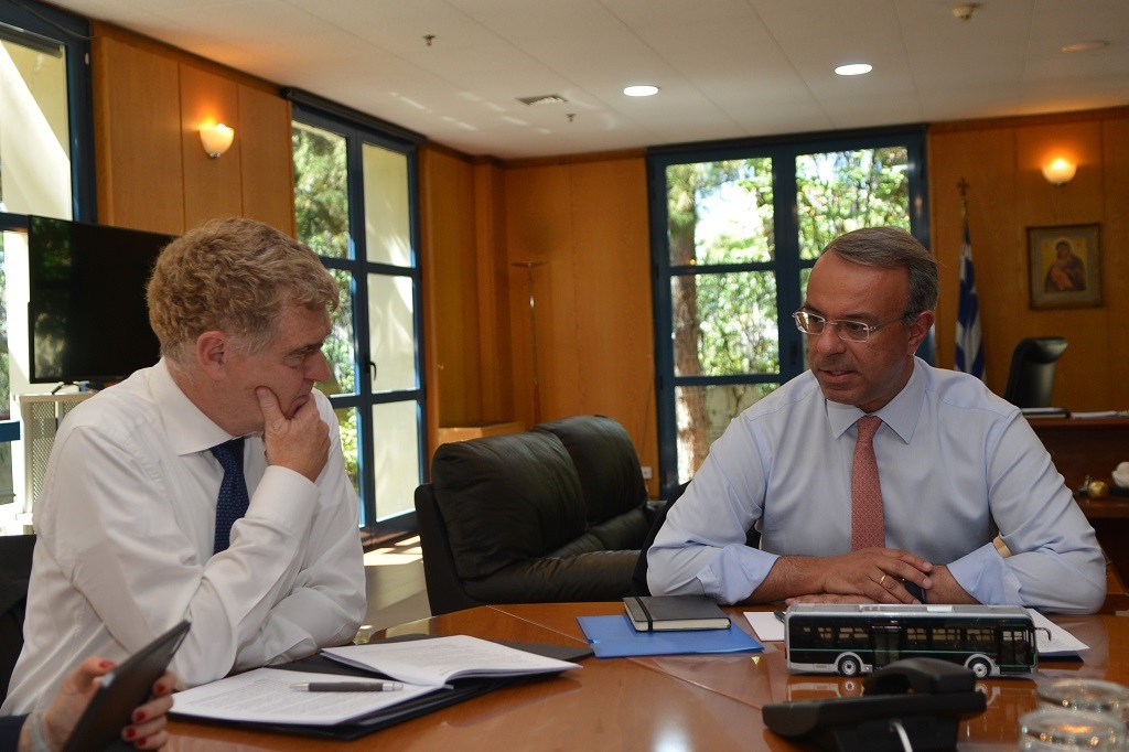 Χ. Σταϊκούρας: Επιτάχυ-νση μεταρρυθμίσεων σε «πράσινες» μεταφορές