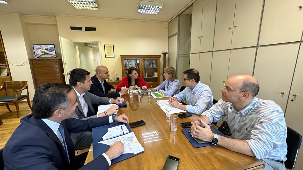 Χριστίνα Αλεξοπούλου: Προσλήψεις στις συγκοινωνίες