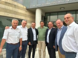 Augenakis Diapagelmatiki 22 08 23