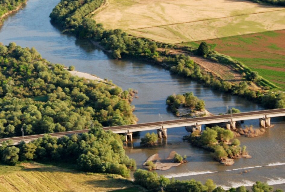 Intrakat: Υπογραφή της νέας σύμβασης για την αποκατάσταση της γέφυρας του ποταμού Αξιού