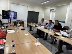 Mani Papadimitriou 11 08 23