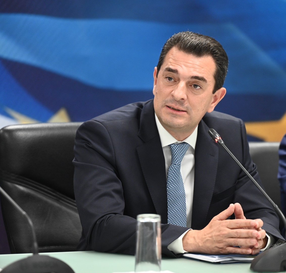Κ. Σκρέκας: Έμπρακτη στήριξη, με πλαφόν στο περιθώριο κέρδους