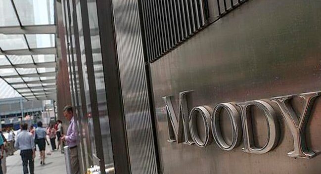 Γιατί η Société Générale και η Citigroup, αναμένουν αναβάθμιση από την Moody’s;