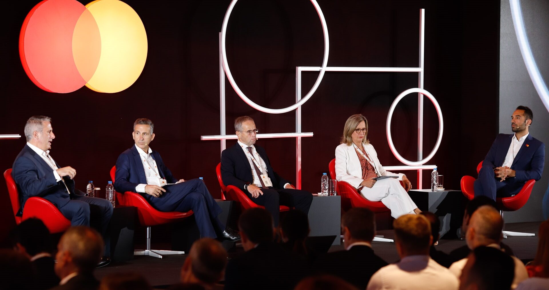 Γιατί είναι σημαντικός ο ρόλος της Mastercard, στην ραγδαία ανάπτυξη των ηλεκτρονικών πληρωμών;