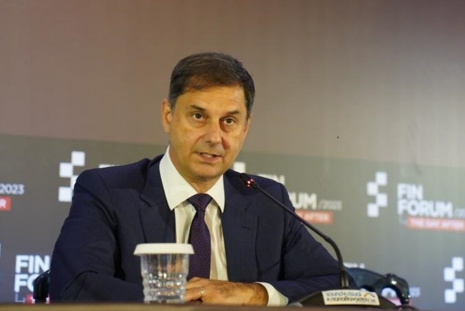 Χάρης Θεοχάρης: Με τους εκπροσώπους των Moody’s  και S&P