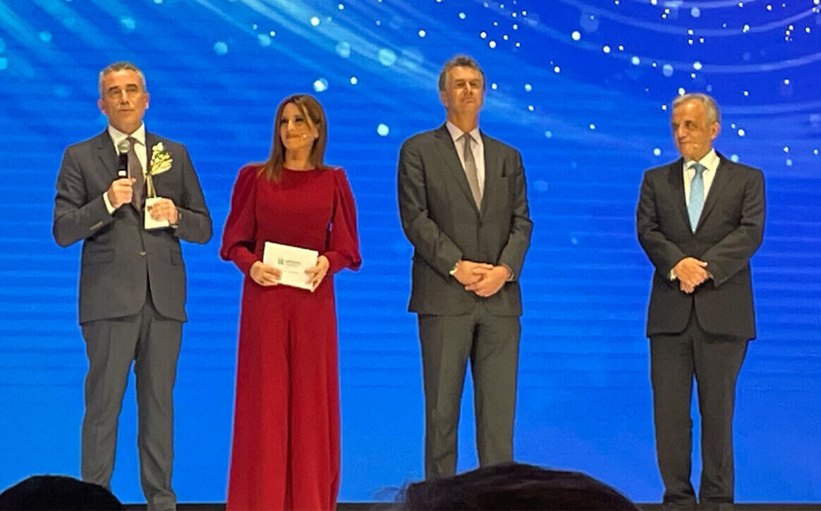 Cenergy Holdings: Growth Awards για τη μητρική των Hellenic Cables και Σωληνουργεία Κορίνθου