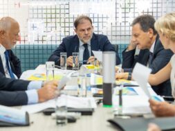 Skylakakis sdoukou 19 11 23