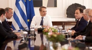 Mitsotakis Staikouras 24 12 23