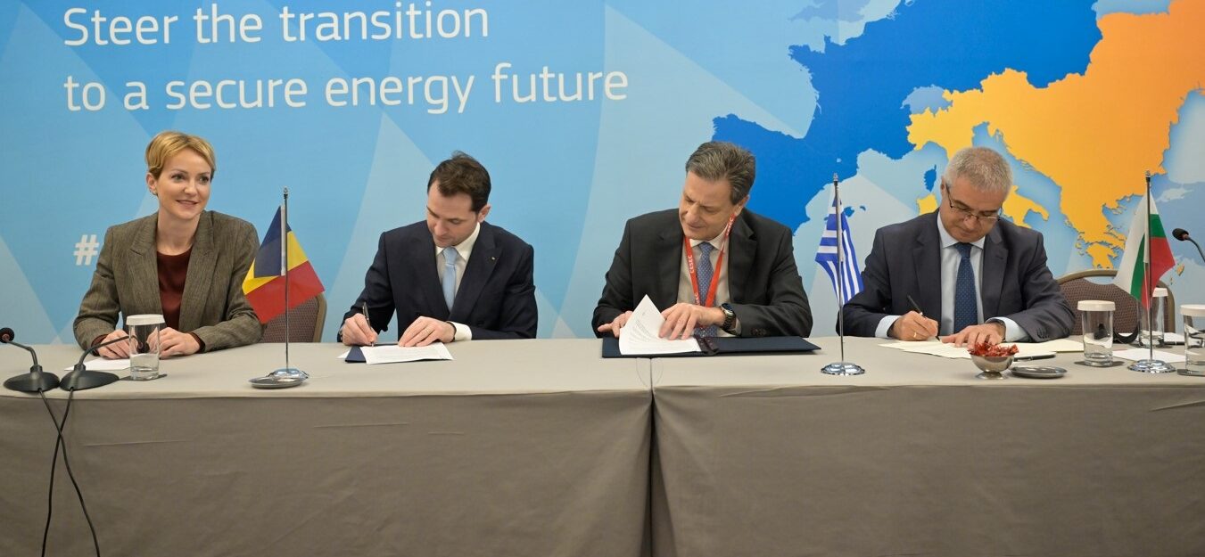 Θόδωρος Σκυλακάκης: Στόχος να εξαγάγουμε πράσινη ενέργεια