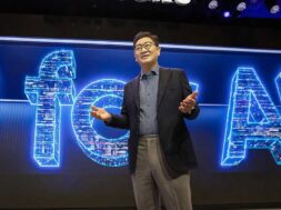 Samsungs- Jong -Hee Han ai-for-all-vision-unveiled-at-ces 14 01 24