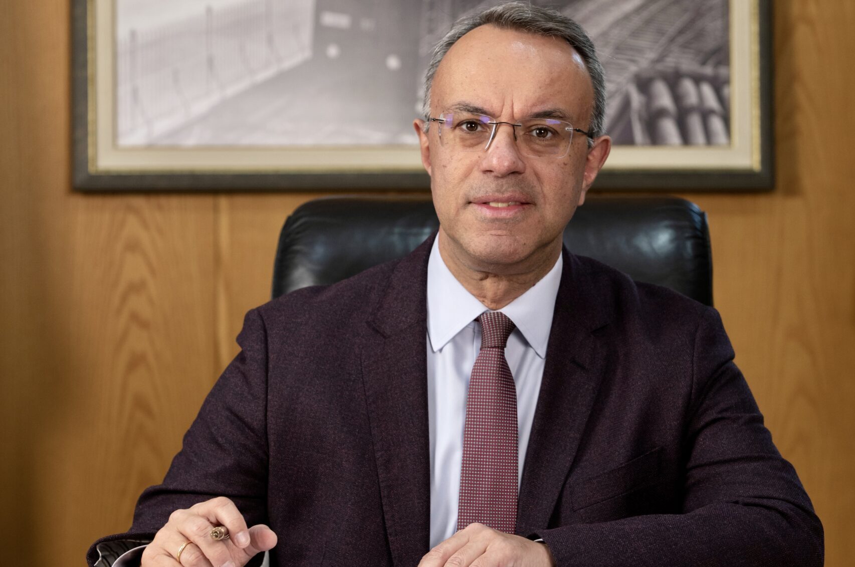 Οφείλουμε να έχουμε βιώσιμες και ανθεκτικές υποδομές, επισημαίνει ο υπουργός Χρήστος Σταϊκούρας