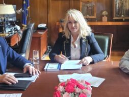 Veriamis Papadimitriou Papargyris 21 01 24