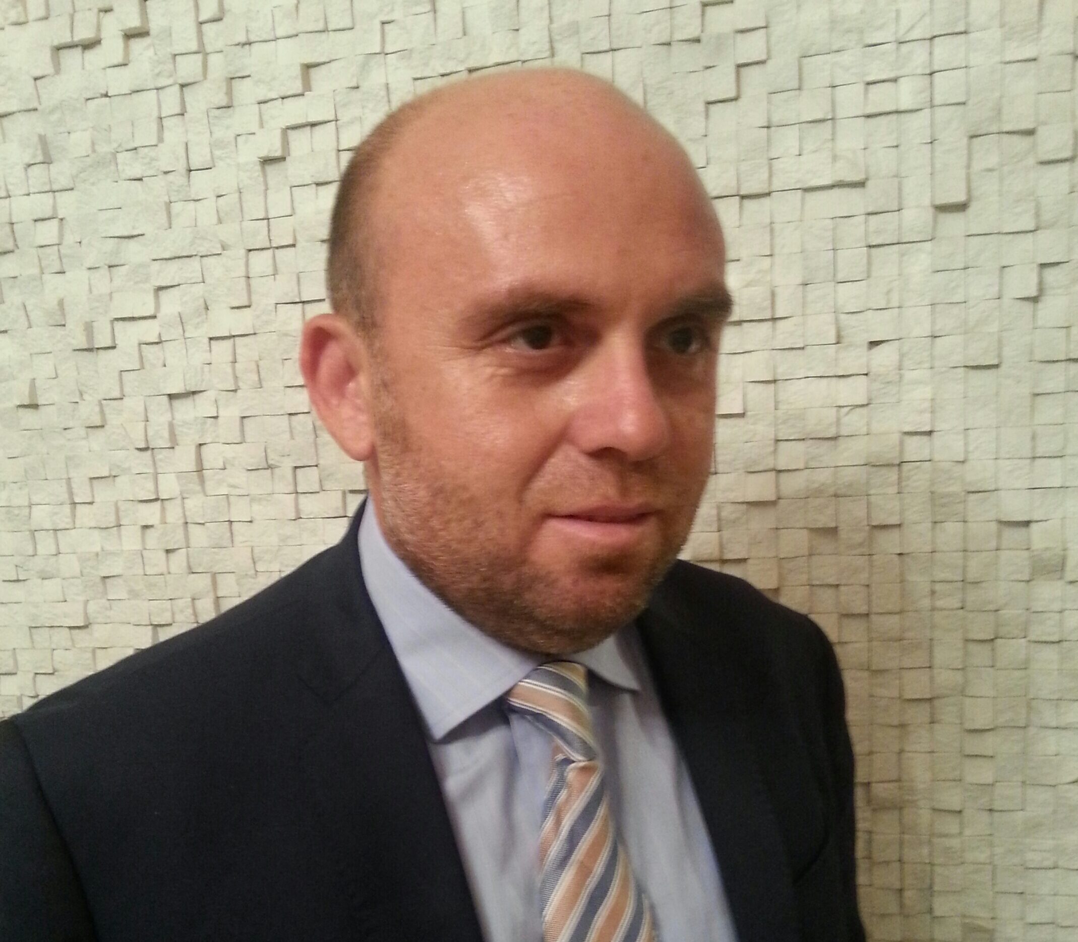 Βιολάντα: Με 15ο μισθό οι πολύτεκνοι και καμία αύξηση τιμών