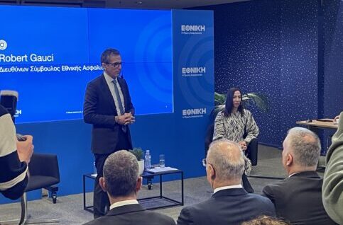 Πώς η φιλοσοφία και οι αξίες της Εθνικής Ασφαλιστικής, τυπώνονται με σύγχρονο τρόπο στη νέα ταυτότητα