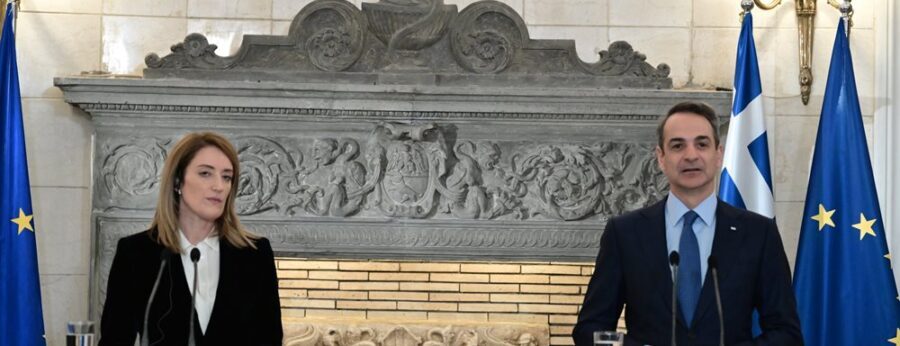 Στο κράτος δικαίου, που είναι σήμερα πιο ισχυρό, εστίασε ο κ. Μητσοτάκης, στη συνάντηση με την κ. Metsola