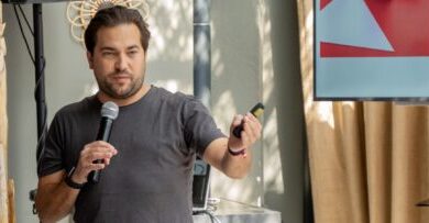 Vikos Sepetas 02 04 23