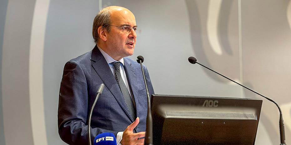 Κ.Χατζηδάκης: Επιτυχία χωρίς προηγούμενο, για Τράπεζα Πειραιώς