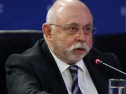 Dinos Mpenroumpi protergia-mytilinaios 24 03 24