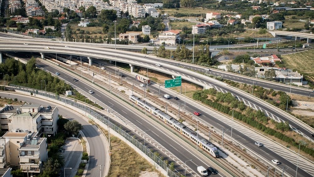 Αττική Οδός: Κλειστές λόγω εργασιών η έξοδος και η είσοδος Παπάγου