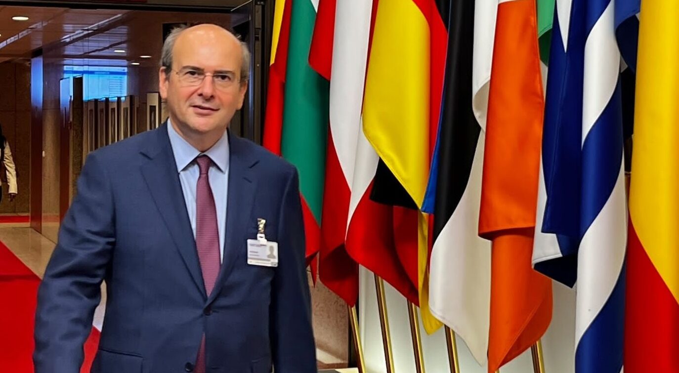Σε ουσιαστική επιτάχυνση της επενδυτικής δραστηριότητας, προσβλέπει το οικονομικό επιτελείο