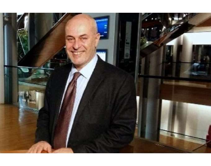 Ημέρα της Ευρώπης: Στα χρώματα της ΕΕ, η γέφυρα Ρίου-Αντιρρίου, ένα μήνα πριν τις Εκλογές 2024