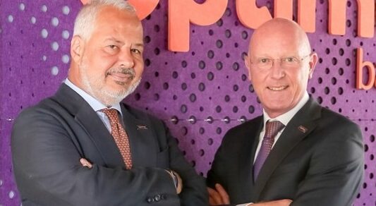 Optima: Αύξηση 78% στα κέρδη, 49% στα δάνεια, ύψους 2,8 δισ.