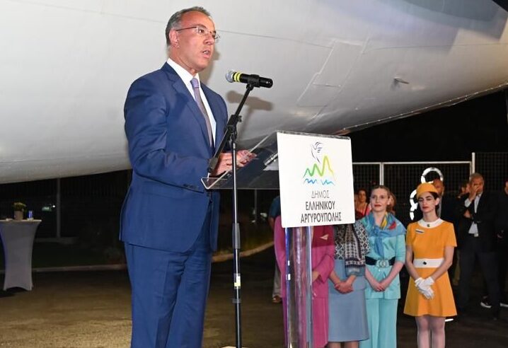 Χ. Σταϊκούρας: Ζωντανό μνημείο το αεροσκάφος της «Ολυμπιακής»