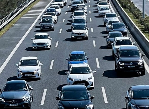 HELLASTRON: Μεριμνούν καθημερινά, μέρα-νύχτα, για την ασφάλεια οδηγών και επιβατών