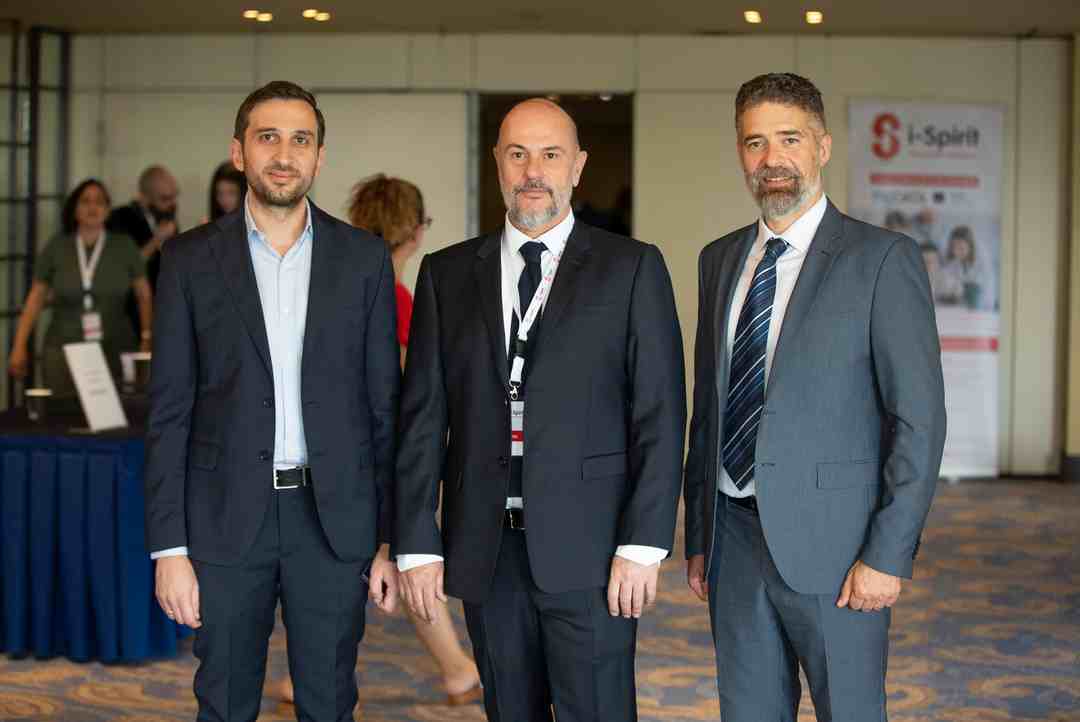 Samsung Electronics Hellas & i-Spirit: Ενίσχυση του ψηφιακού μετασ/σμού σε Λογιστές και Επιχειρήσεις