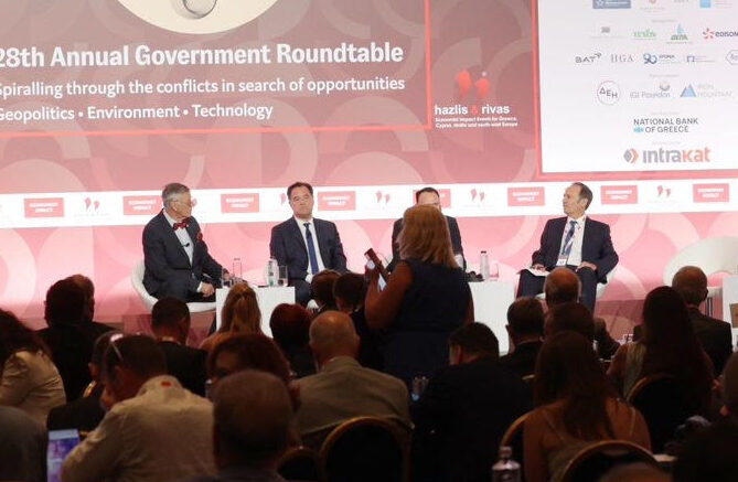 Economist: Στην παραγωγική ανασυγκρότηση της χώρας, συντελεί η ελληνική φαρμακοβιομηχανία