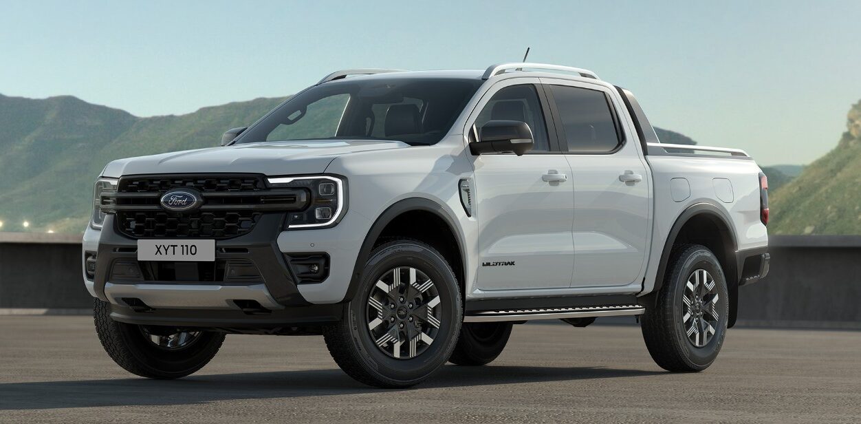 Ford Ranger: Δυναμικά μονοπάτια για τα plug-in υβριδικά pick-up