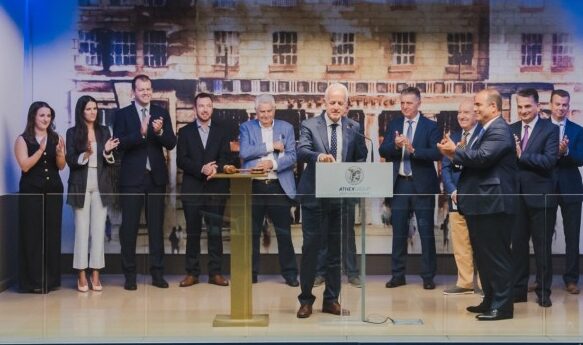 70 χρόνια από την ίδρυσή της, 20 χρόνια από την εισαγωγή στο ΧΑ και τώρα η Κρι Kρι στην αγορά των ΗΠΑ