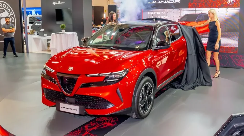 Alfa Romeo Junior: Σε πρώτη εμφάνιση, στην Auto Athina 2024