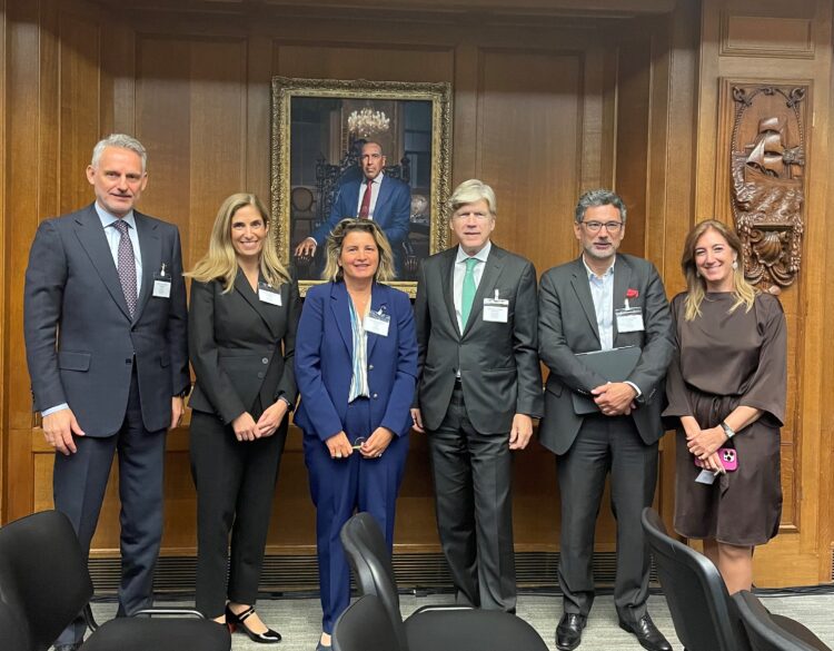 ΕΑΕΕ: Οι προοπτικές της ασφαλιστικής αγοράς στους Lloyd’s, Λονδίνο