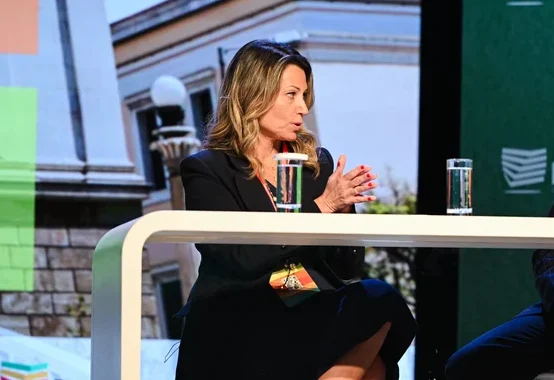 Β. Λαζαράκου: Ανάγκη εκσυγχρονισμού του πλαισίου για τις ΑΕΕΑΠ