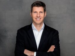 Mercedes Schiebe 17 11 24