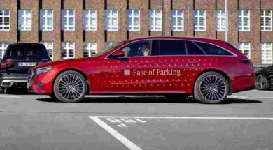 Mercedes-Benz verbessert automatisiertes Parken // Mercedes-Benz improves automated parking