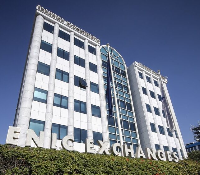 Με εορταστική άνοδο 0,59%, στις 1.457,38 μονάδες και τζίρο στα 74,1 εκατ. ευρώ,