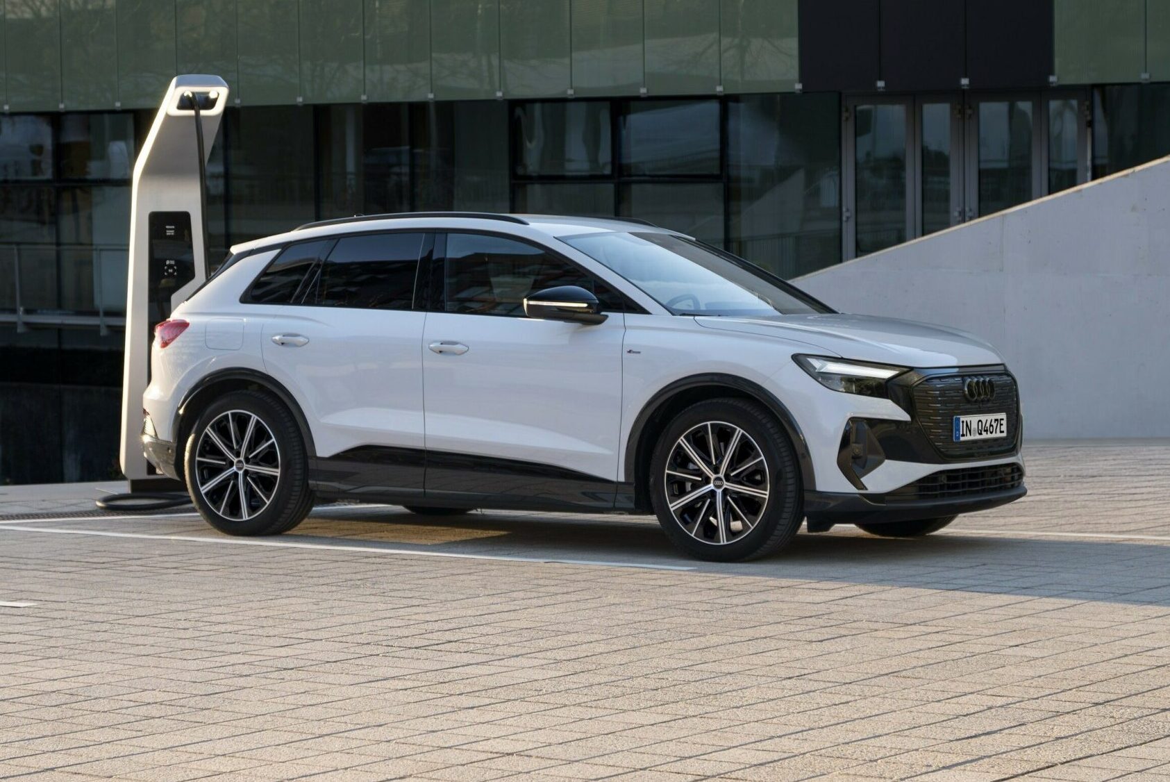 Audi Q4 e-tron: Νέο δυνατό ξεκίνημα στην ηλεκτροκίνηση, 204 hp