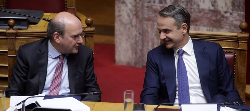 Κωστής Χατζηδάκης: Σεμνότητα και αποτελεσματικότητα