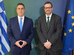 Ypourgio Energias Papastaurou 30 03 25