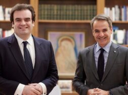 pierrakakis-mitsotakis 16 03 25