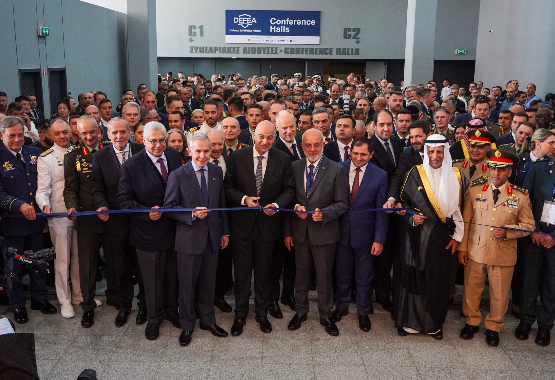 Η αμυντική βιομηχανία, η επιστημονική έρευνα και η καινοτομία βρίσκονται στην DEFEA