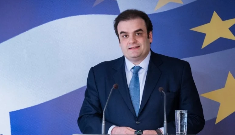 Να σταθούν στο ύψος των περιστάσεων οι τράπεζες, ζήτησε ο Κυριάκος Πιερρακάκης, στην ΕΕΤ